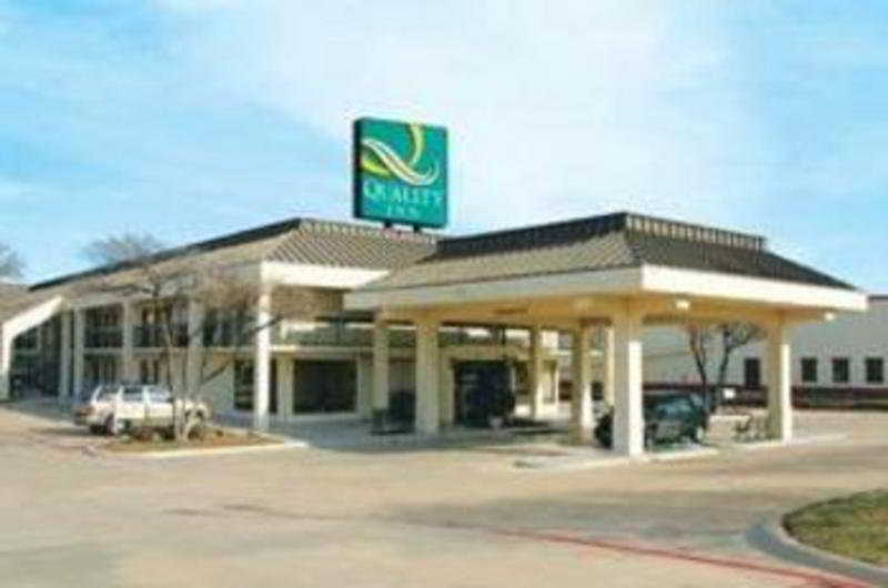 Quality Inn At Arlington Highlands Exterior foto