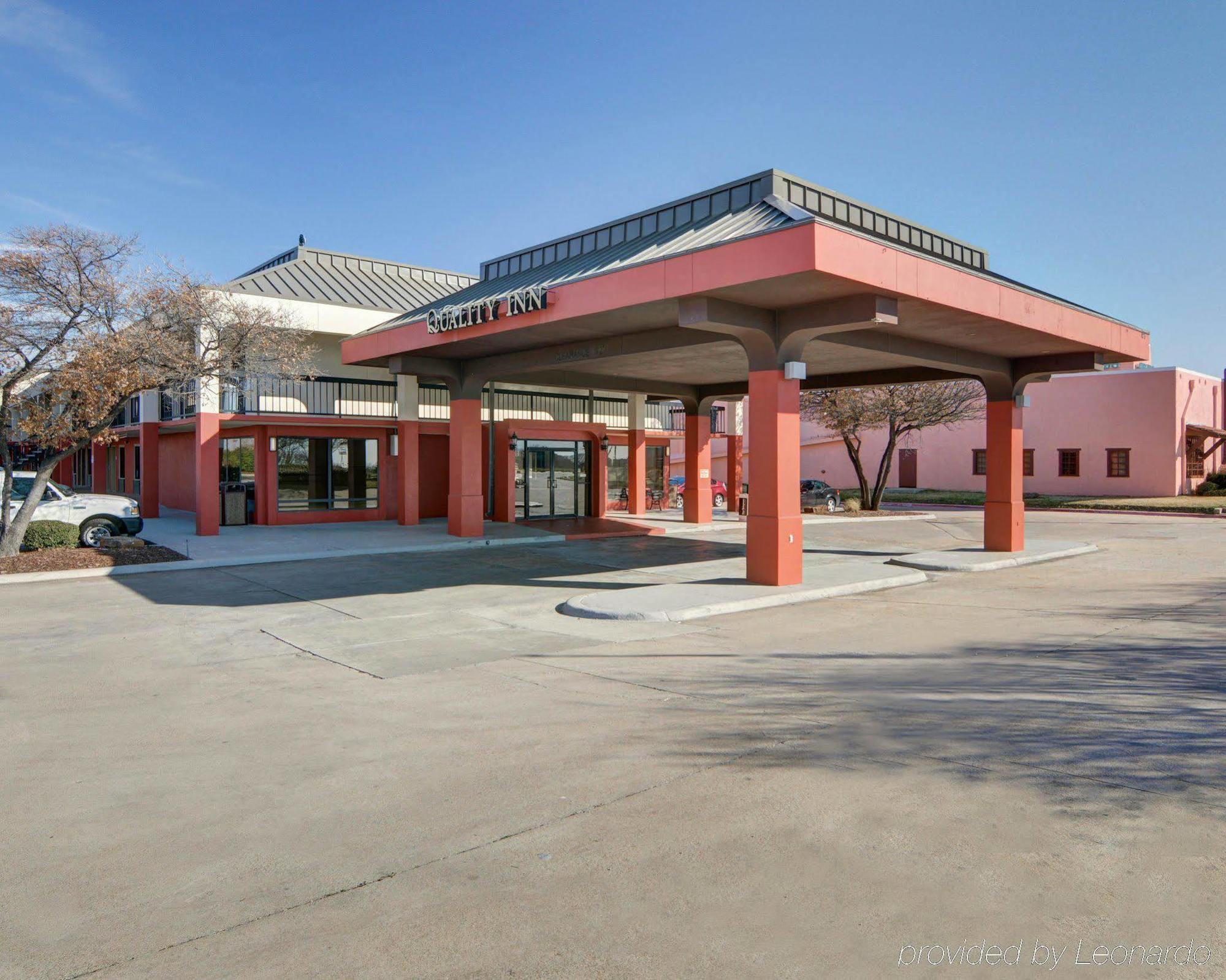 Quality Inn At Arlington Highlands Exterior foto